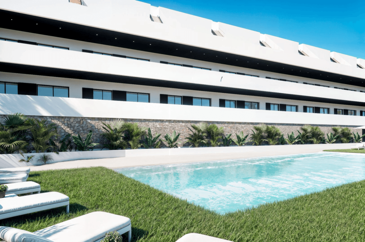 Apartamento moderno de 2 dormitorios en Finestrat, Alicante.