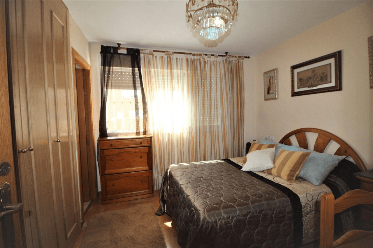 Bungalow zum Verkauf mit 6 Zimmern in El Campello, Alicante