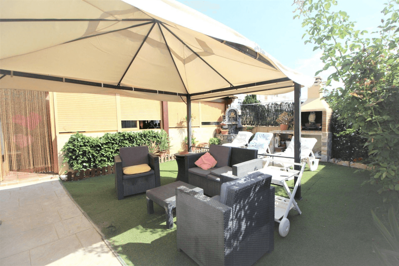 Bungalow zum Verkauf mit 6 Zimmern in El Campello, Alicante