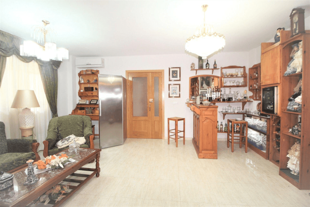 Bungalow zum Verkauf mit 6 Zimmern in El Campello, Alicante