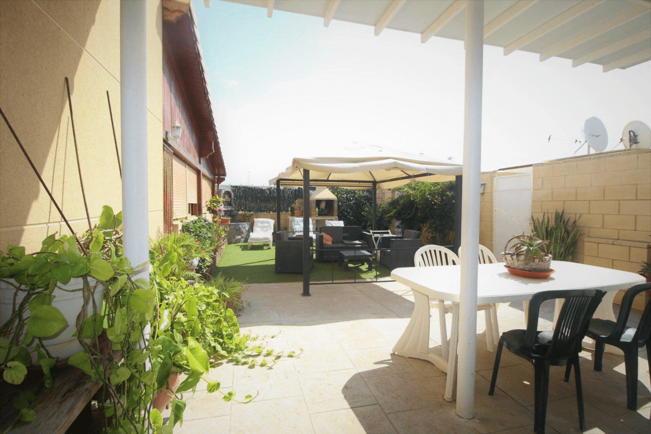 Bungalow zum Verkauf mit 6 Zimmern in El Campello, Alicante