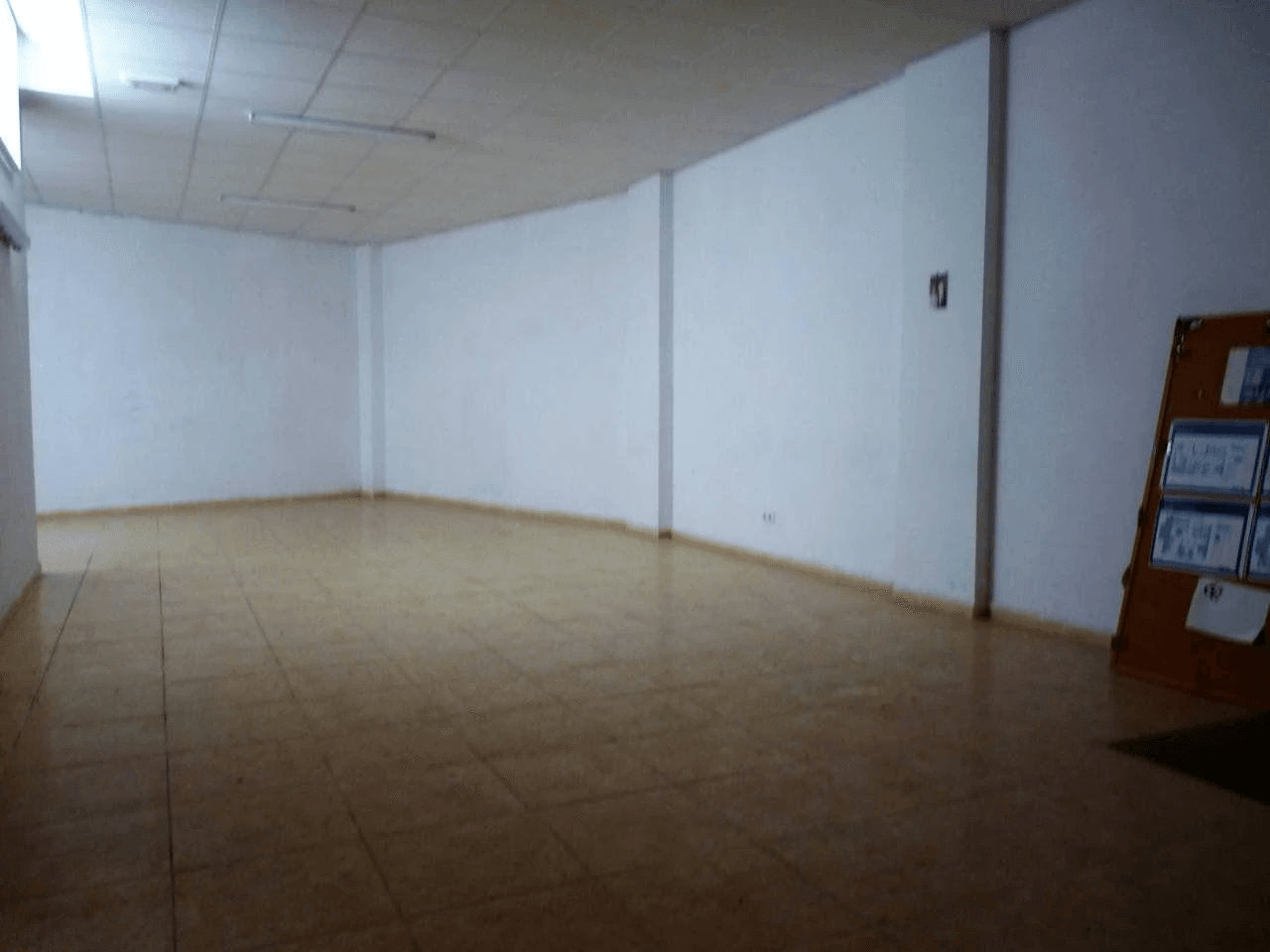 Local Comercial en Venta en Campello Playa, El Campello