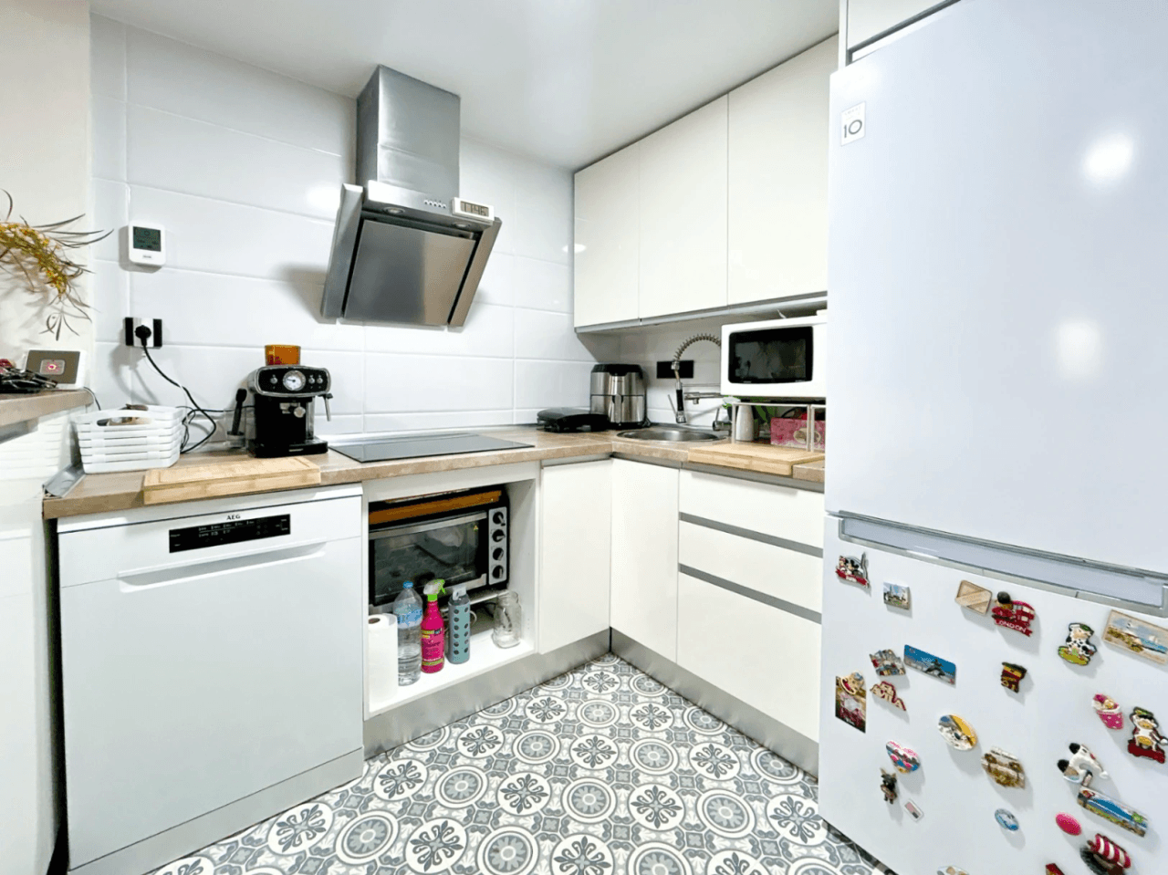 Bungalow renoviert in El Campello, Amerador: 3 Schlafzimmer, 2 Badezimmer.