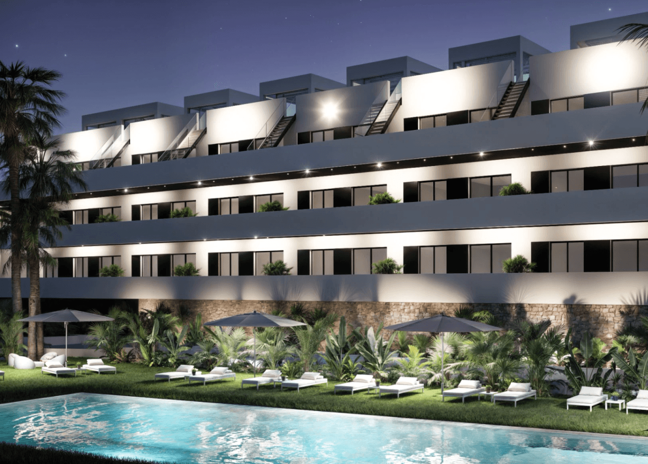 Penthouse moderne à Finestrat avec 2 chambres et 2 salles de bains.