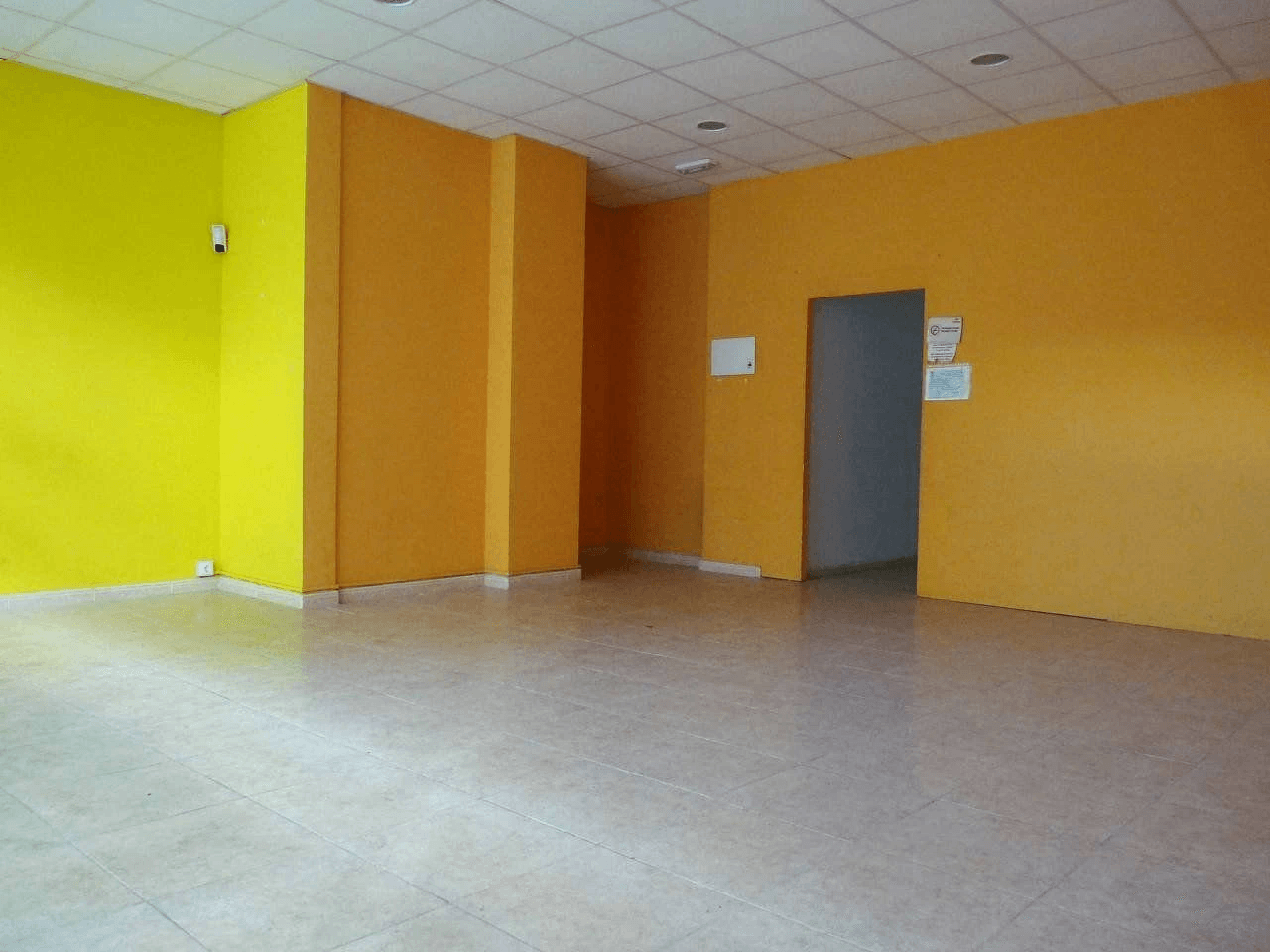 Local Comercial en Venta en Campello Playa, El Campello