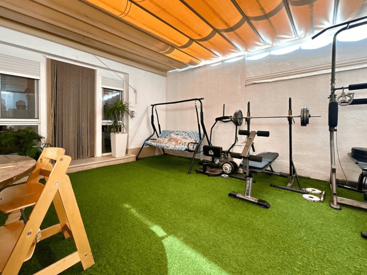 Bungalow renoviert in El Campello, Amerador: 3 Schlafzimmer, 2 Badezimmer.
