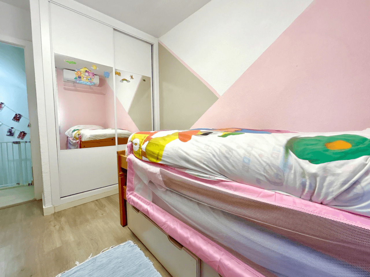 Bungalow renoviert in El Campello, Amerador: 3 Schlafzimmer, 2 Badezimmer.