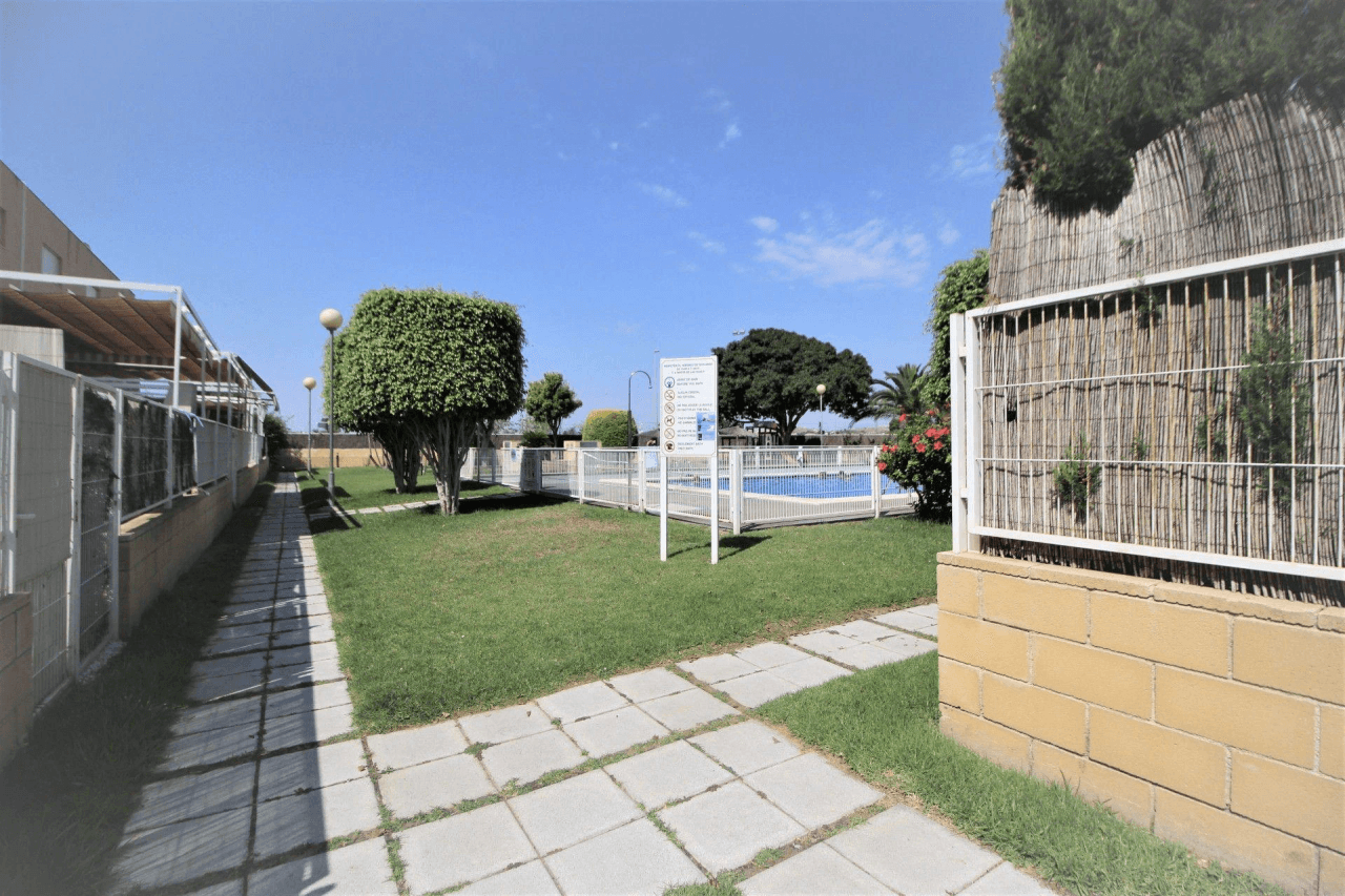 Bungalow zum Verkauf mit 6 Zimmern in El Campello, Alicante