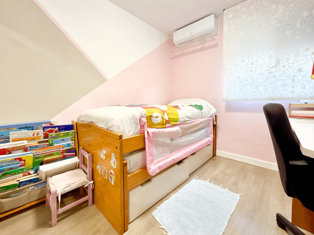 Bungalow renoviert in El Campello, Amerador: 3 Schlafzimmer, 2 Badezimmer.