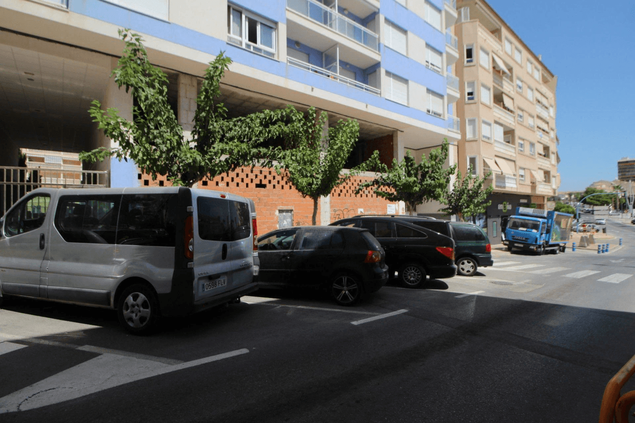 Local comercial en venta en Campello Playa, El Campello.