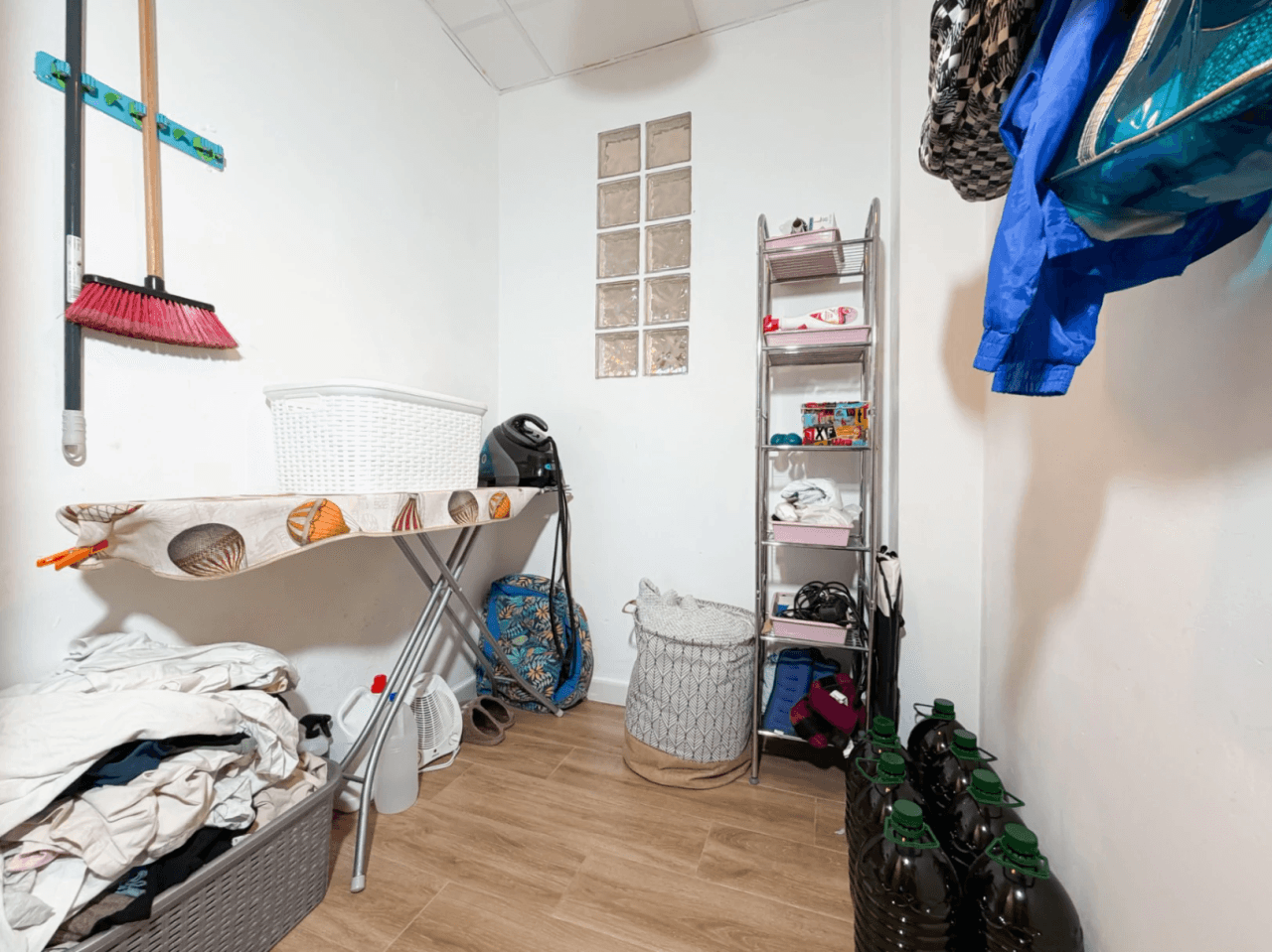 Chalet reformado en Aigües, Alicante: 3 dormitorios y jardín