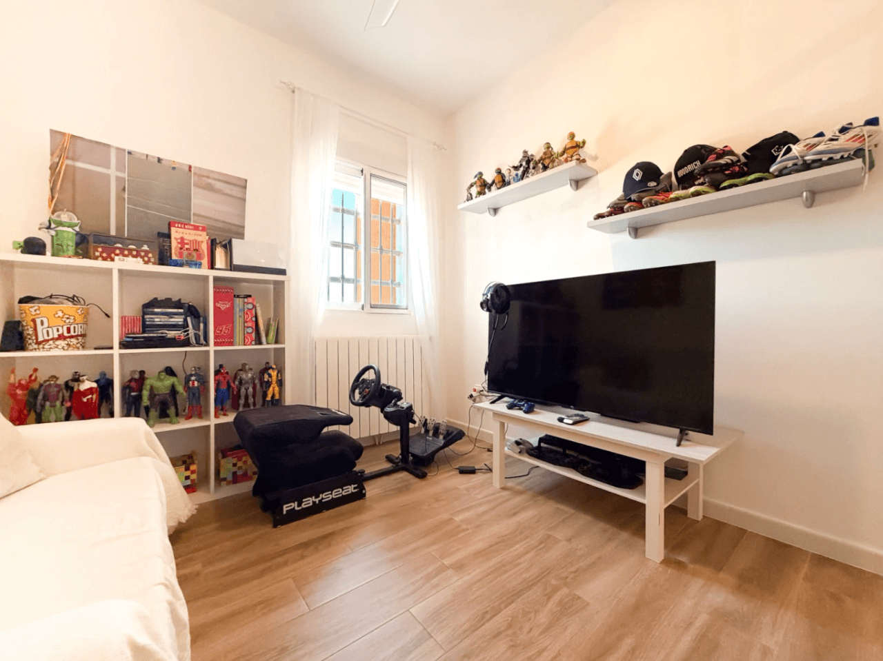 Chalet reformado en Aigües, Alicante: 3 dormitorios y jardín