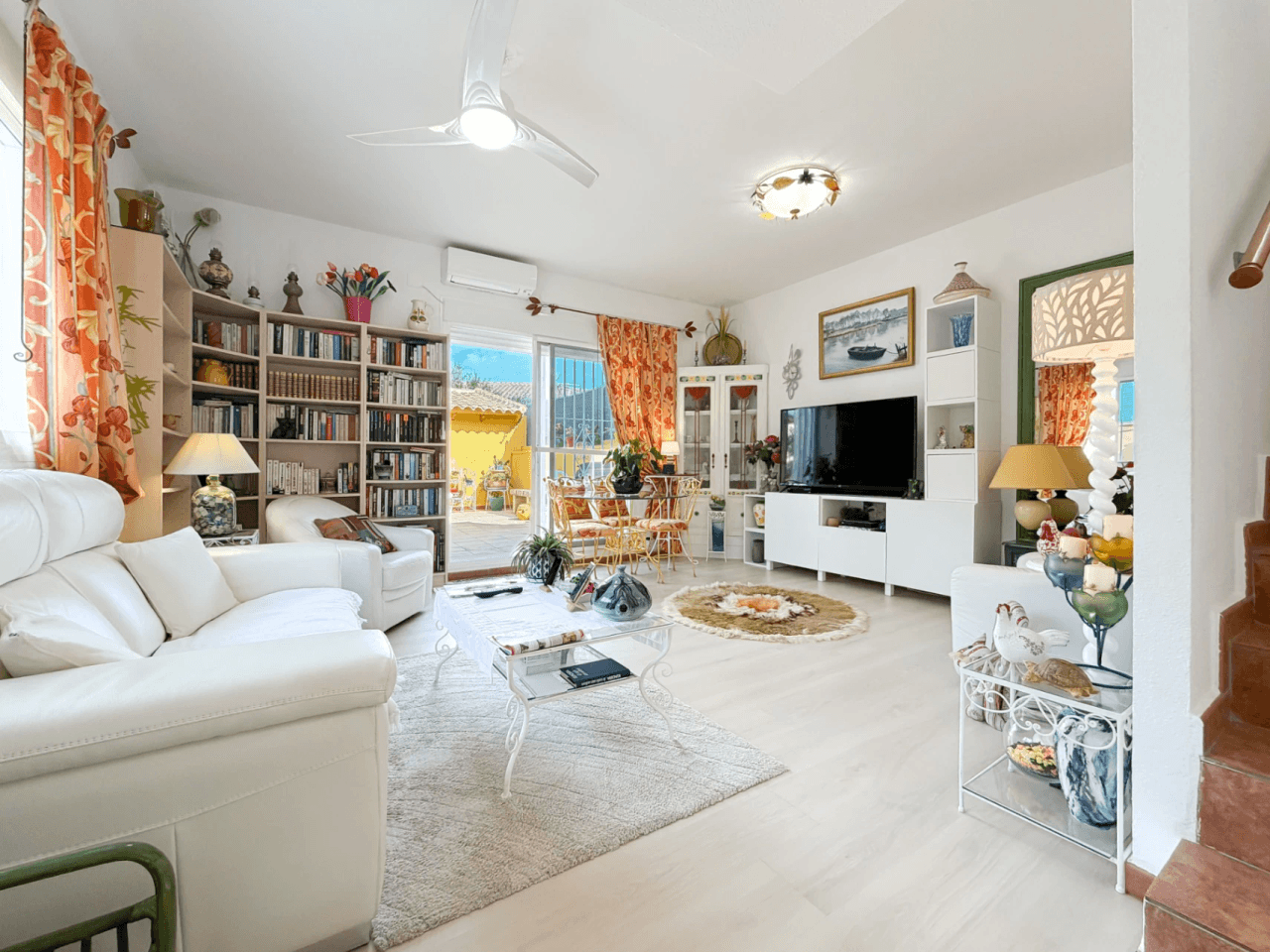 Casa pareada en Aigües, Alicante con 3 dormitorios en venta