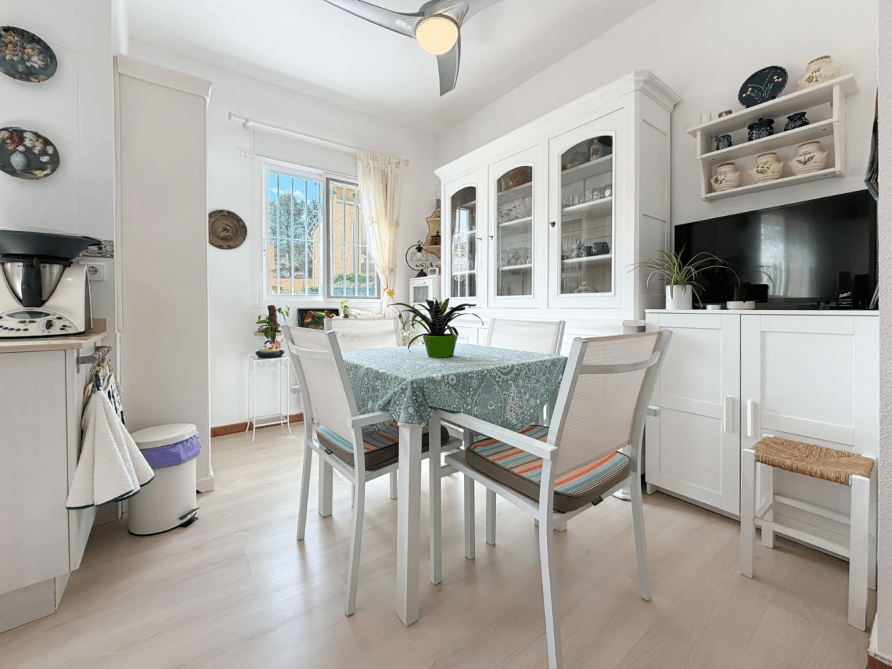 Casa pareada en Aigües, Alicante con 3 dormitorios en venta