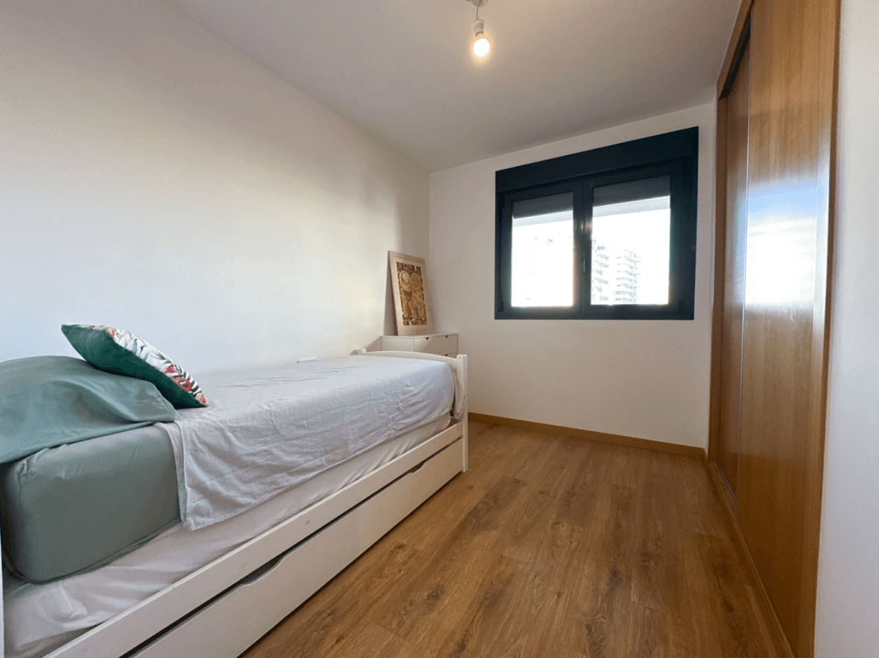 Apartamento moderno de 2 dormitorios en venta en Campello Pueblo