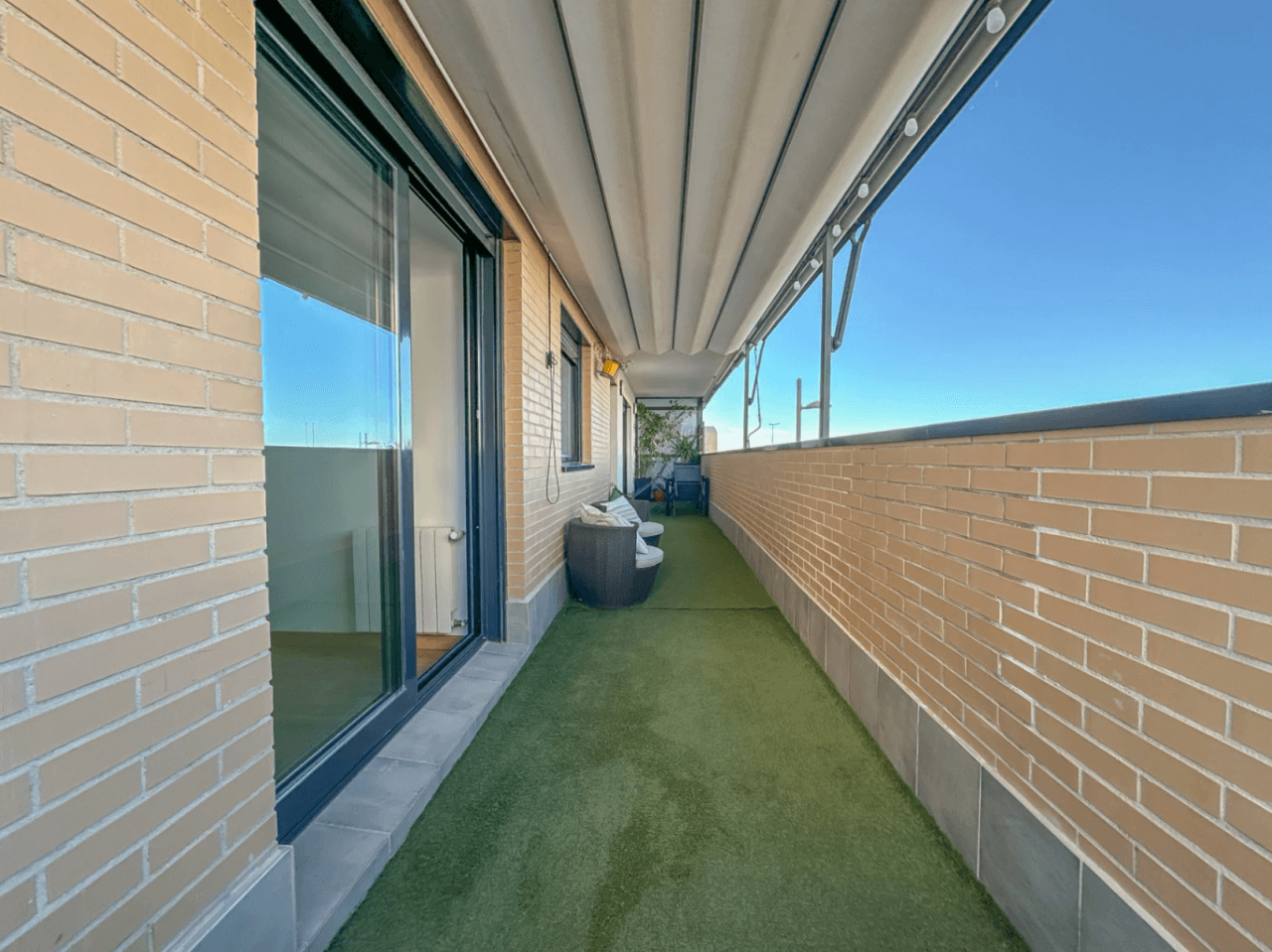 Apartamento moderno de 2 dormitorios en venta en Campello Pueblo