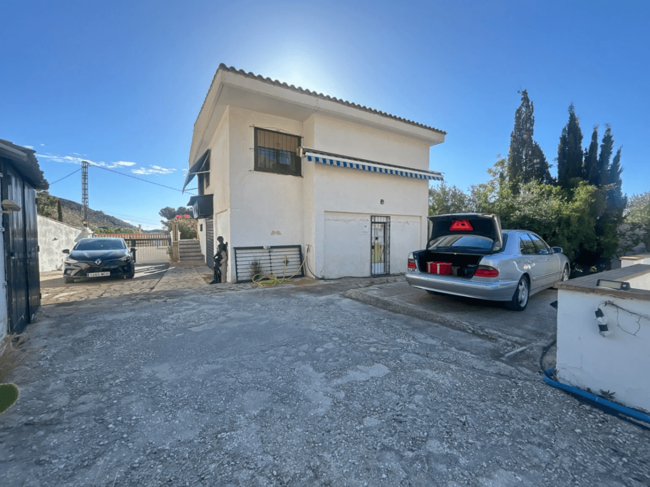 Chalet en venta con piscina y jardín en Coveta Fuma, El Campello