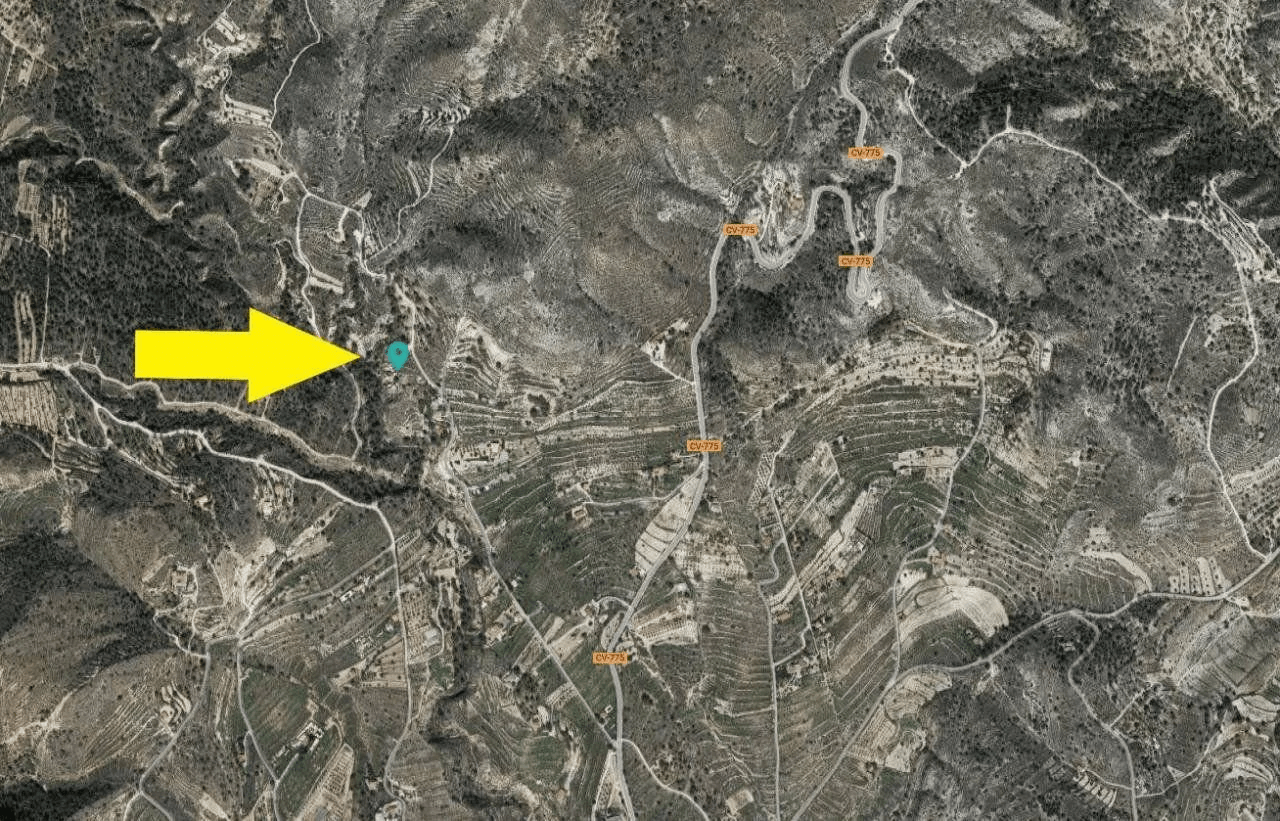 Parcela en venta en Aigües, Alicante - 7260 m² de terreno
