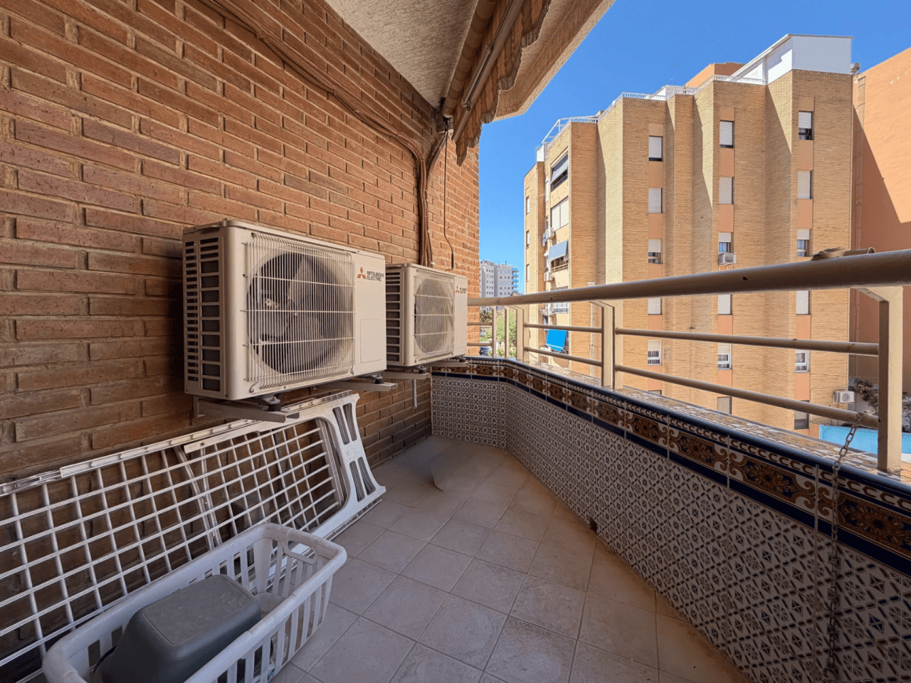 Apartamento en venta con 4 habitaciones en Campello Playa, El Campello.