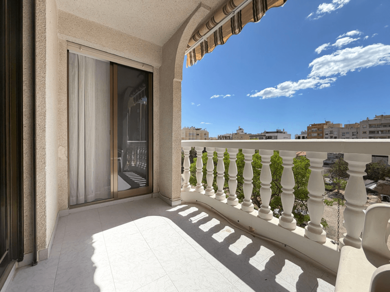 Apartamento en venta de 2 dormitorios en Campello Playa, El Campello