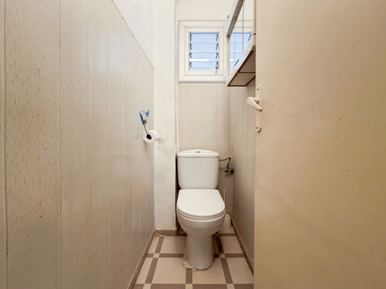 Apartamento en venta a reformar en Campello Playa, El Campello.