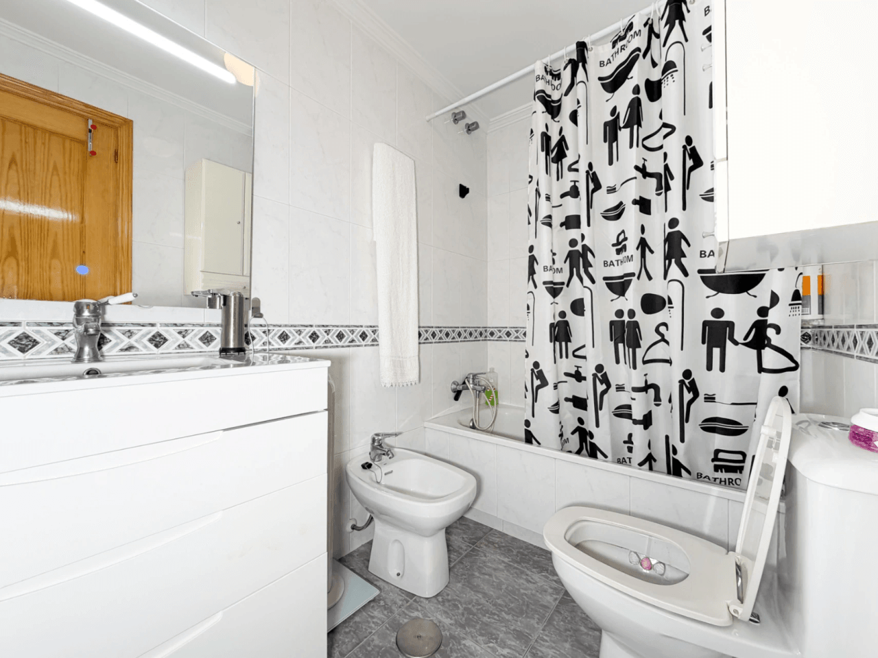 Apartamento en venta en Campello Playa, El Campello: 3 habitaciones, 2 baños.