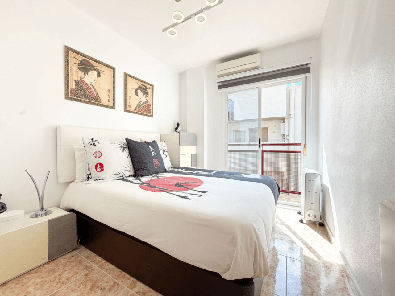 Apartamento en venta en Campello Playa, El Campello: 3 habitaciones, 2 baños.