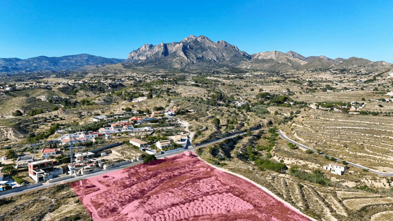 Increíble Parcela en Busto con + de 13.000m² y con Proyecto Incluido