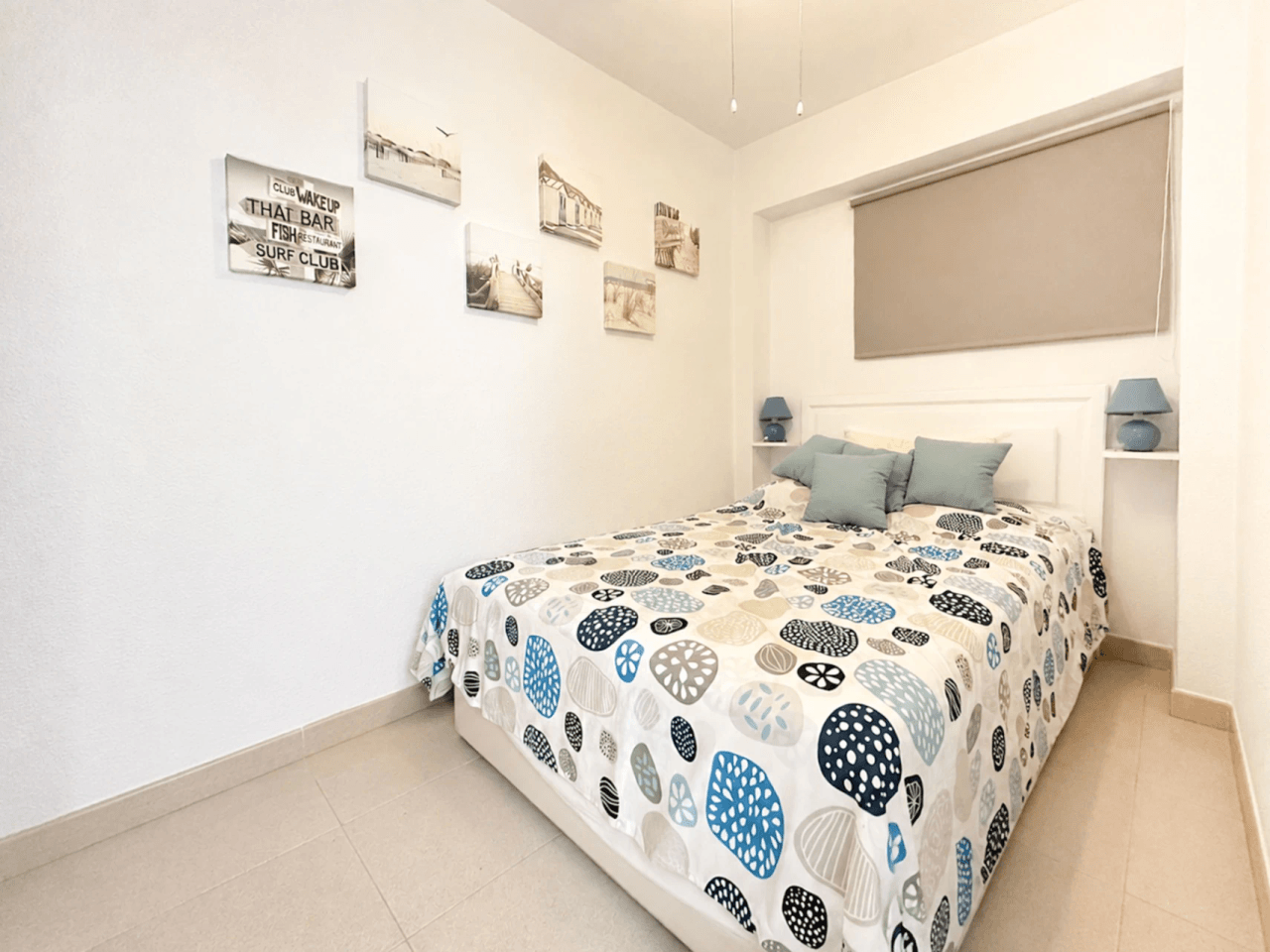 Apartamento en venta en Playa Muchavista, El Campello, con terraza, vistas al mar y parking